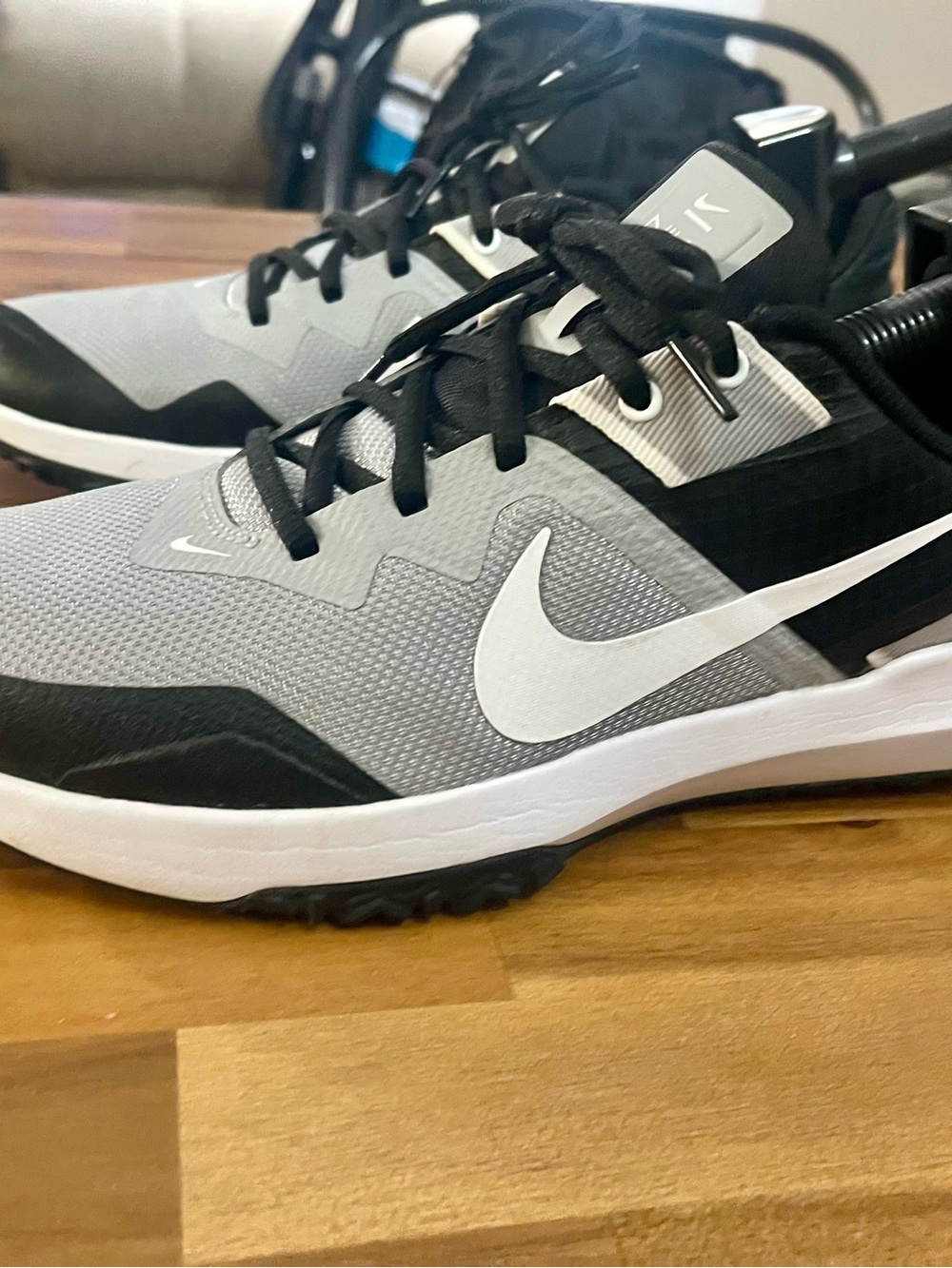 Nike Gray, Black & White Lightweight Training Shoes - Picture 2 of 4